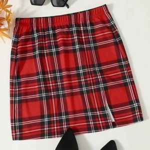 NWOT Plaid Skirt